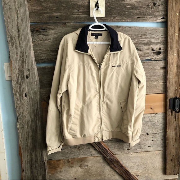 Tommy Hilfiger Size Large Tan Waterproof Jacket - Picture 1 of 7